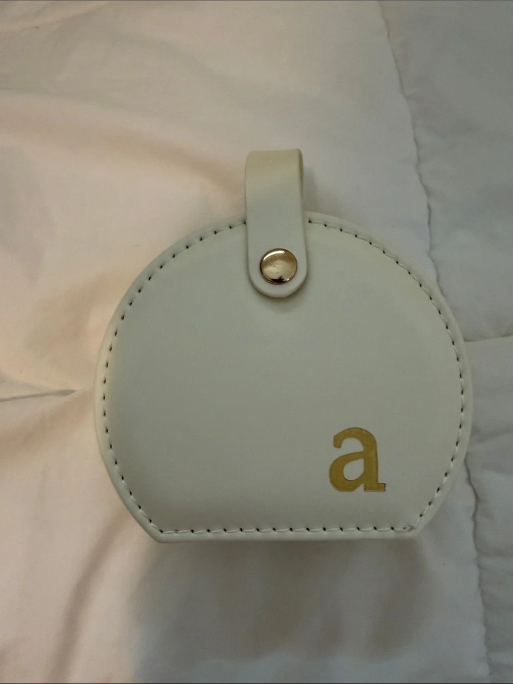 Monogrammed Cream Leatherette Circle Jewelry Purse - a